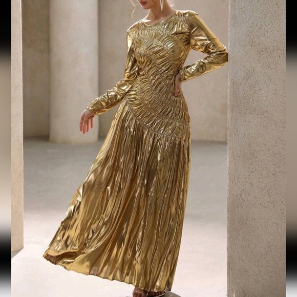 Elegant Party Leather-Coated Metallic Texture Ruched Design Round Neck Dress - Picture 1 of 4